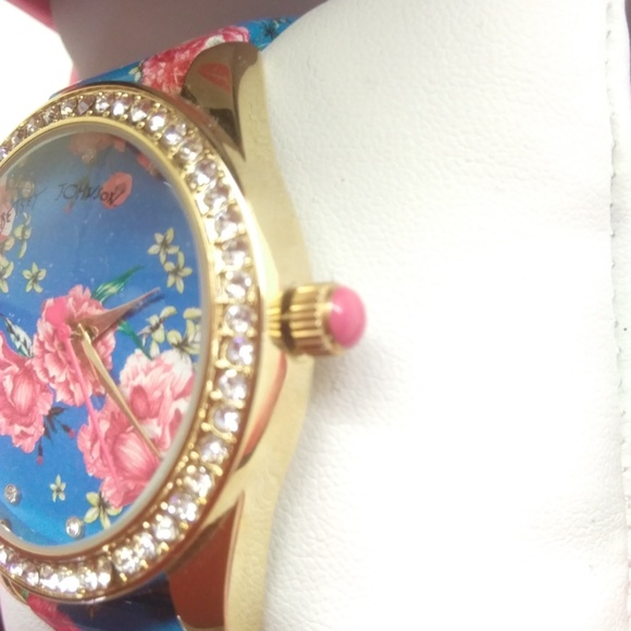 Betsey Johnson New Rose on Blue Watch - Picture 3 of 3